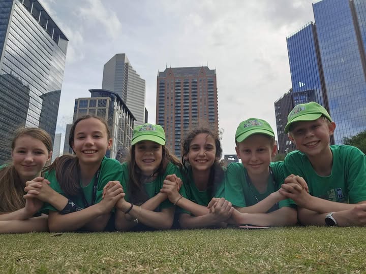 Sprostitev v parku po tekmovanju.